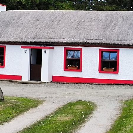 Biddys Cottage Culdaff Exteriör bild